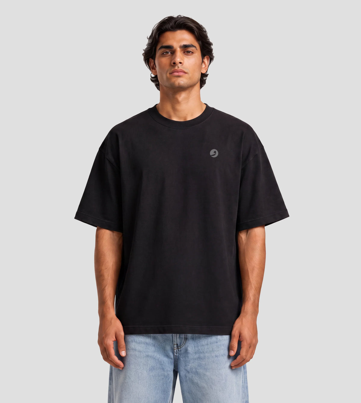 Wataniya Signature – Oversized T-Shirt